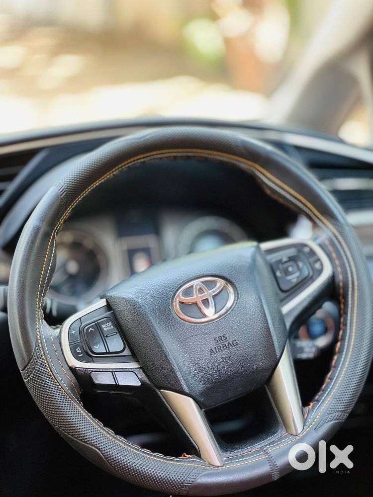 Toyota Innova Crysta