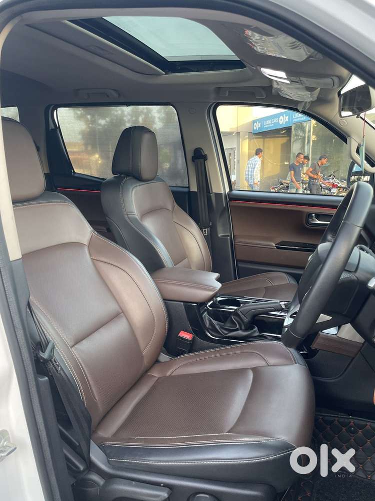 Mahindra Scorpio N Z8 Diesel At 2wd 7 Str, 2024, Diesel