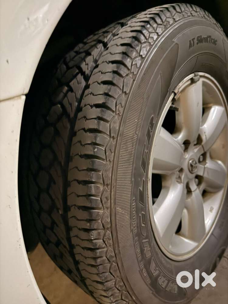 Toyota Fortuner Diesel 2011