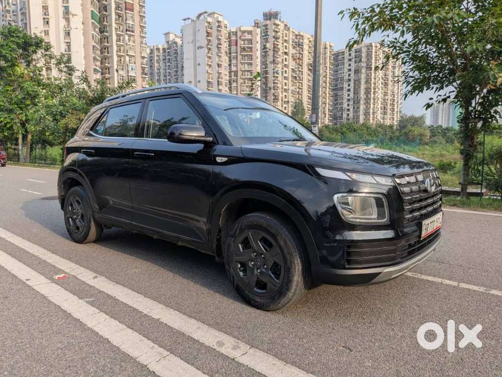 Hyundai Venue S 1.2 Petrol, 2023, Petrol