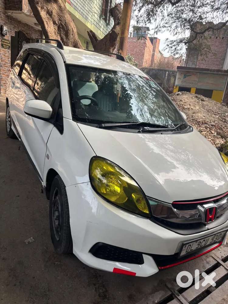 Honda Mobilio 2015 Diesel Well Maintained
