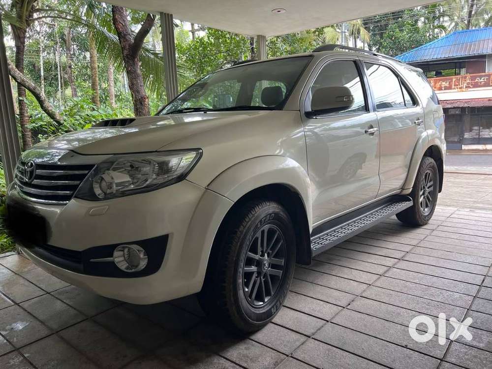 Toyota Fortuner 3.0 D-4d Automatic  2015 Model  Original Kerala Vehi