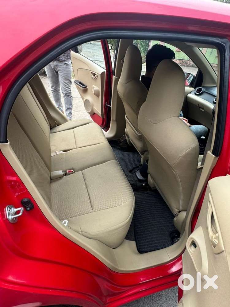 Honda Brio 2013 Petrol Well Maintained