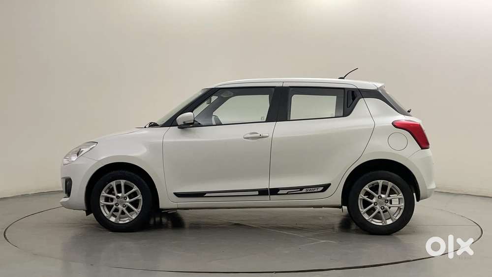 Maruti Suzuki Swift Amt Zxi, 2019, Petrol