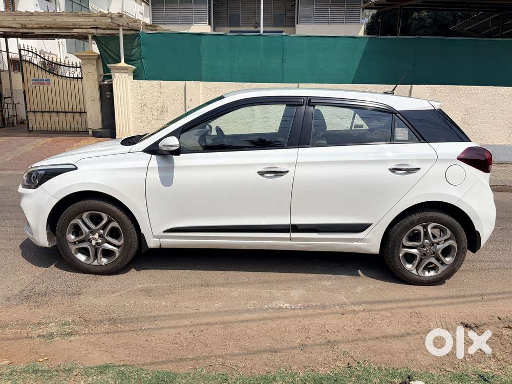 Hyundai I20 Asta Option, 2018, Petrol