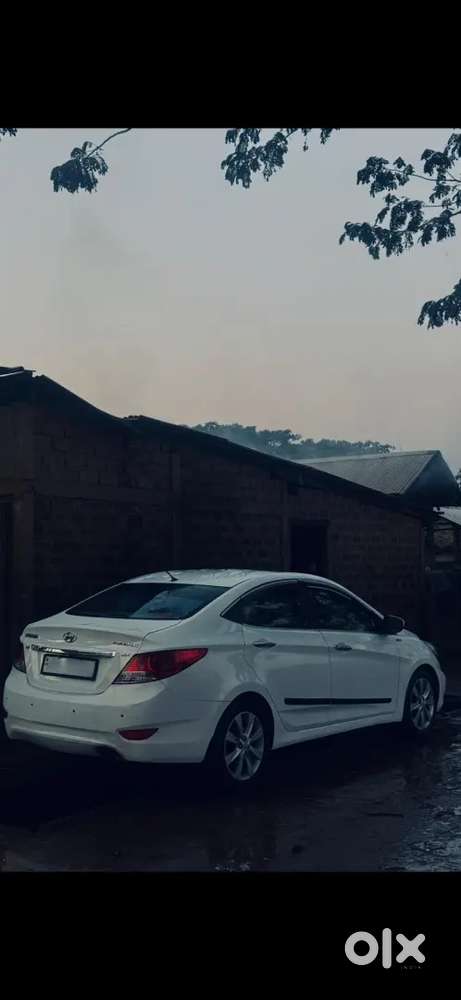 Hyundai Verna 2012 Diesel 73000 Km Driven
