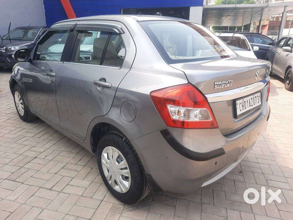 Maruti Suzuki Dzire 1.2 Vxi, 2014, Petrol