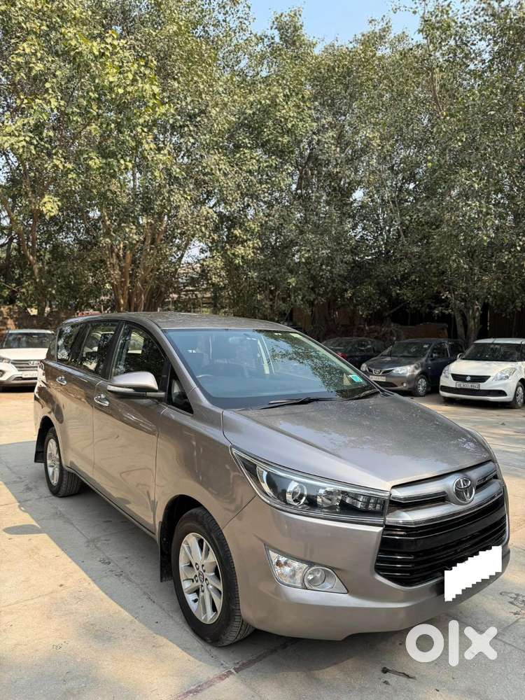 Toyota Innova Crysta