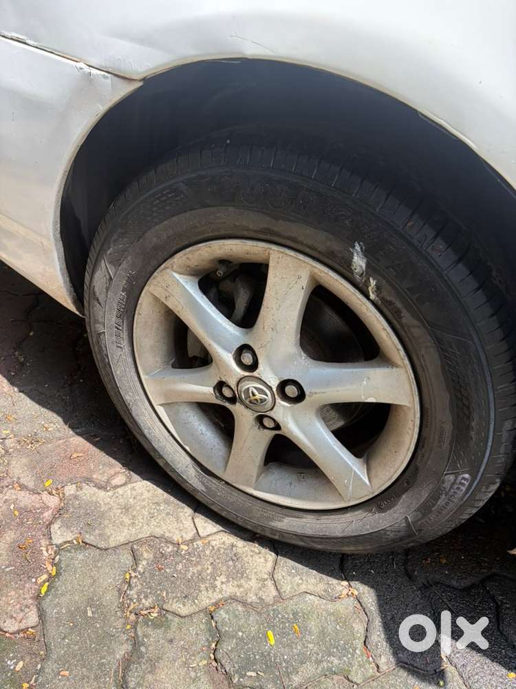 Toyota Corolla Limited 2004