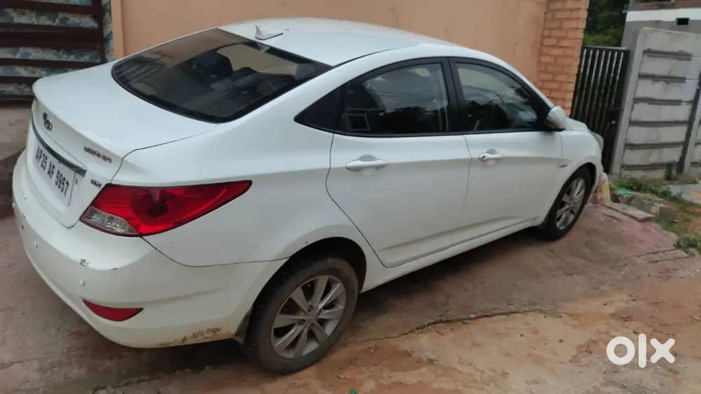 Hyundai Verna 2011 Petrol