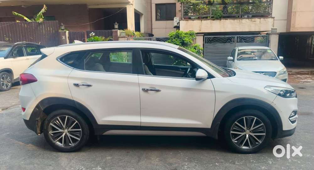Hyundai Tucson [ ] 2.0 Gls 2wd At Diesel, 2020, Diesel