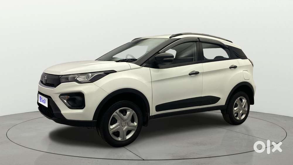 Tata Nexon 1.2 Revotron Xm (s), 2022, Petrol