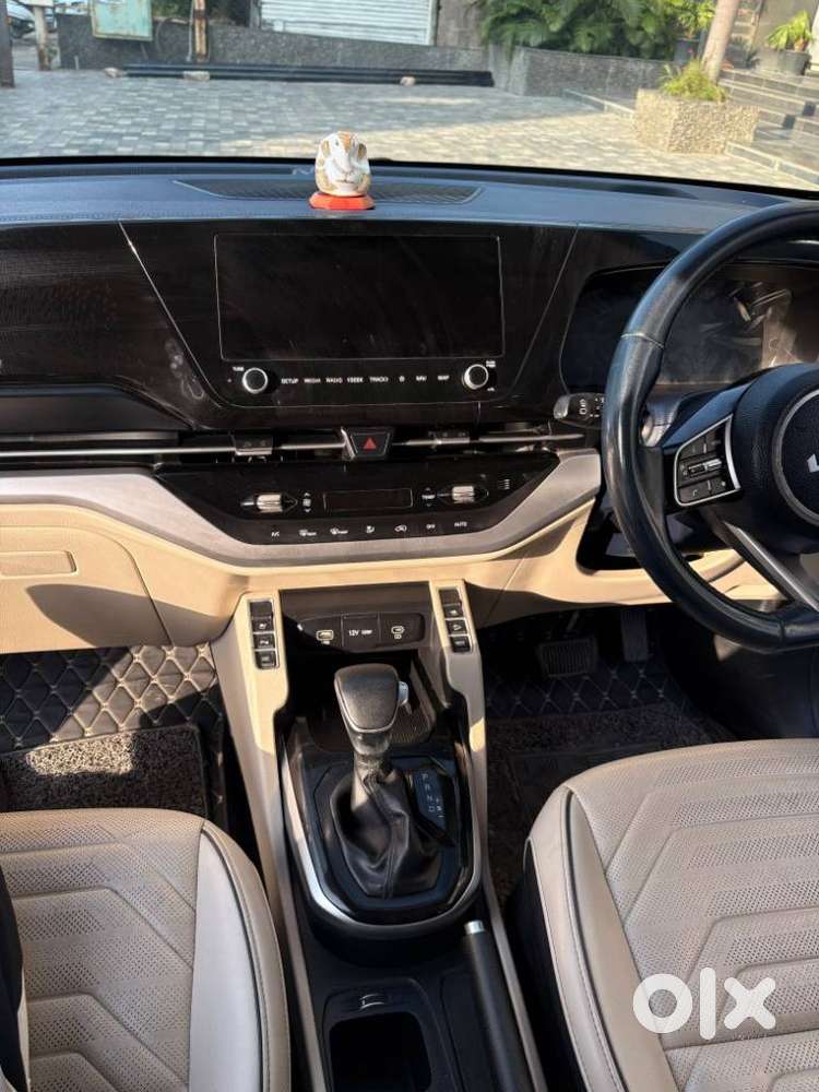 Kia Carens 1.5 Luxury Plus Diesel At 7 Str, 2022, Diesel