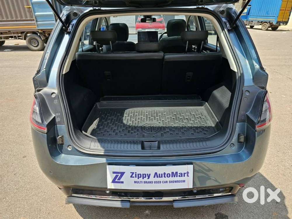 Mg Windsor Ev Essence, 2024, Electric