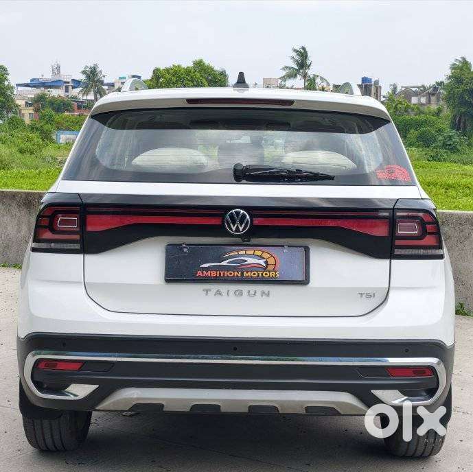 Volkswagen Taigun 1.0 Tsi Topline At, 2023, Petrol