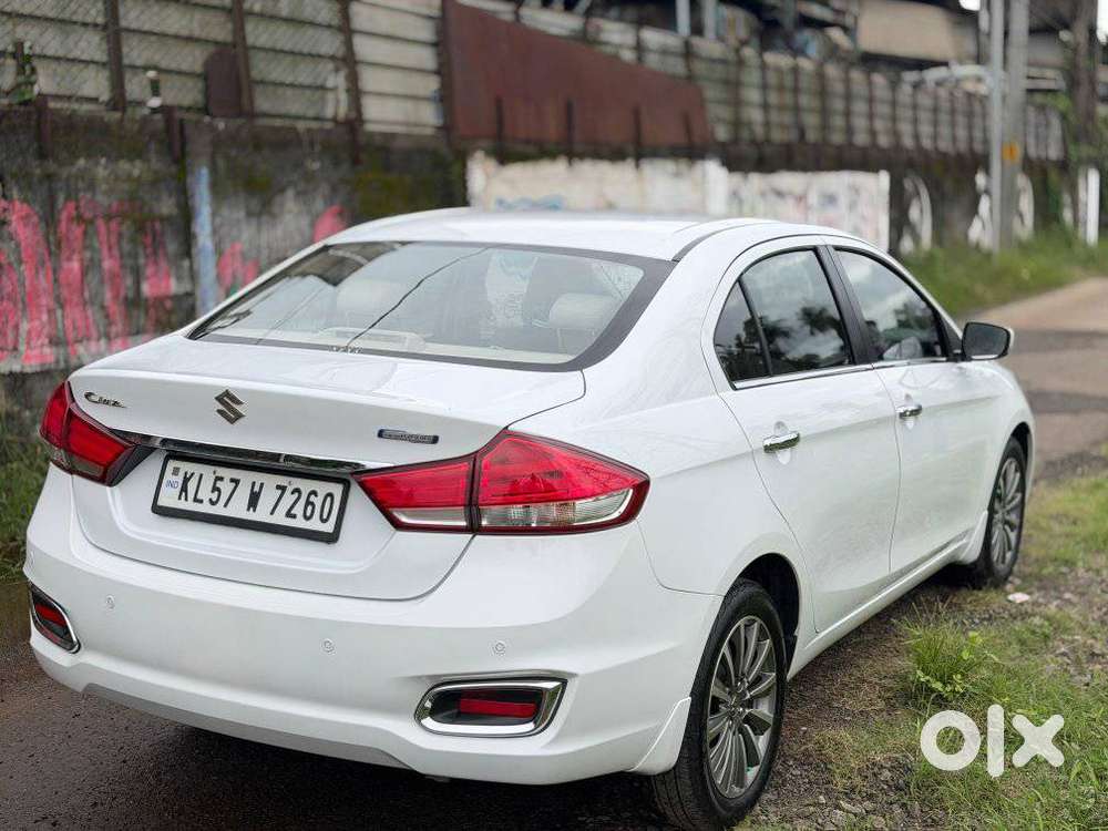 Maruti Suzuki Ciaz 1.5 Alpha Shvs Mt, 2021, Petrol