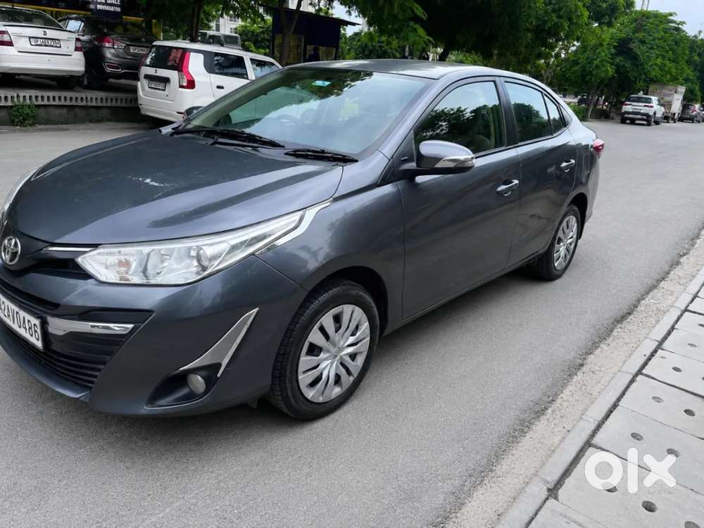 Toyota Yaris G Cvt, 2018, Petrol