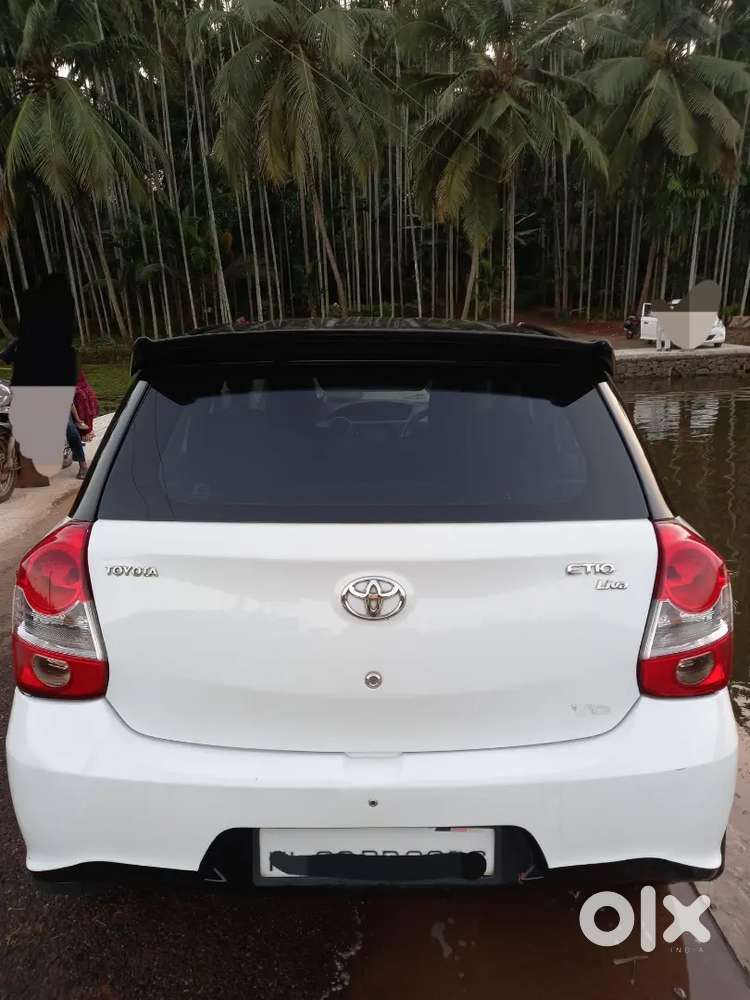 Toyota Etios Liva 2013 Diesel 182000 Km Driven