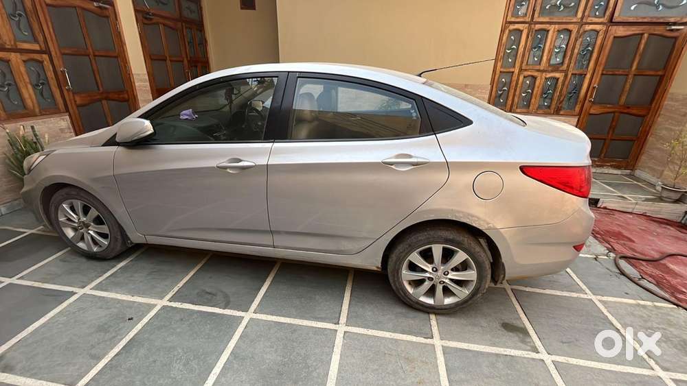 Hyundai Verna 2012 Petrol Manual