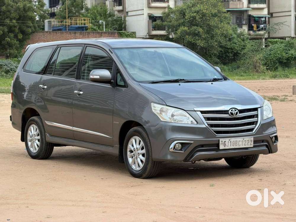 Toyota Innova 2.5 Vx 8 Str Bs-iii, 2013, Diesel