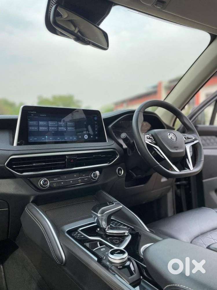 Mg Gloster Savvy 7 Seater, 2024, Diesel