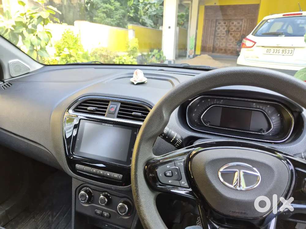 Tata Tiago Nrg Petrol 2022 First Owner