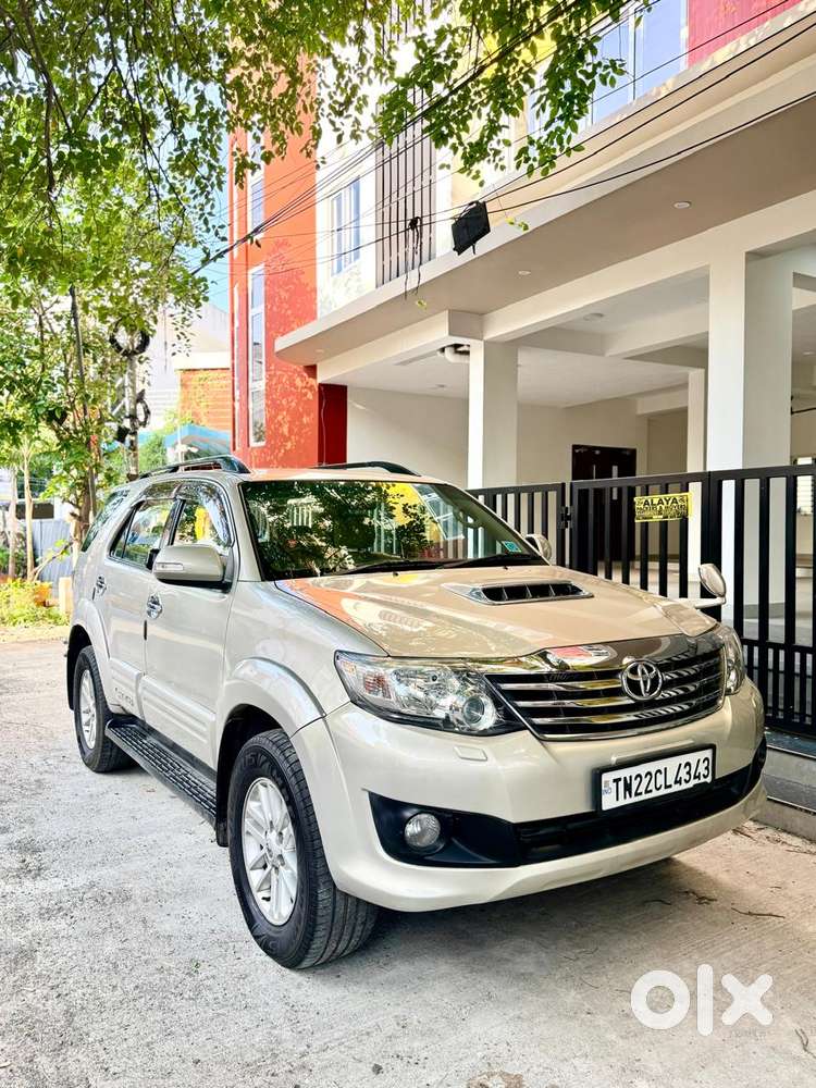 Toyota Fortuner, 2013, Diesel