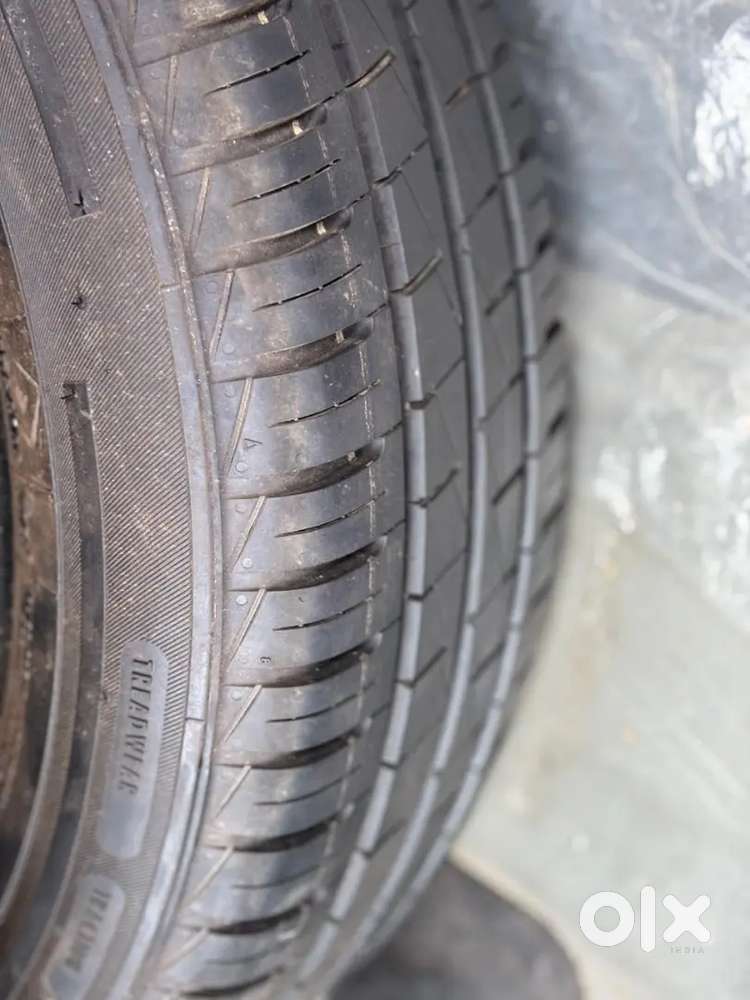 Aura S Cng Petrol
