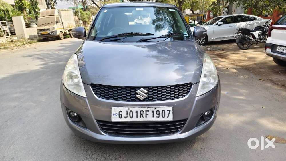 Maruti Suzuki Swift Vxi + Manual, 2014, Petrol