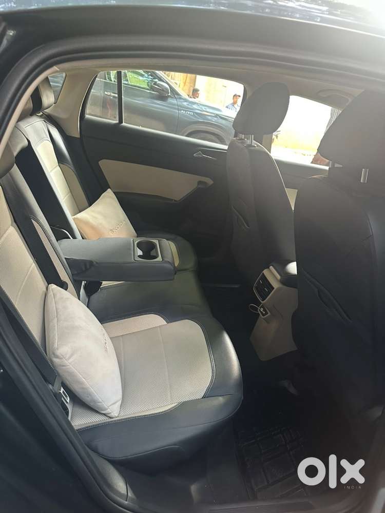 Skoda Slavia 1.5 Top Variant