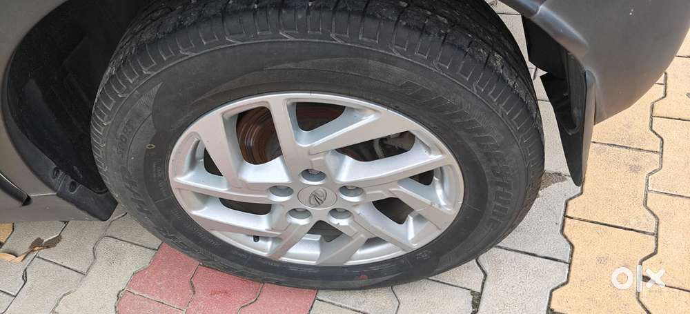 Mahindra Xuv300 W8 Option Diesel, 2022, Diesel