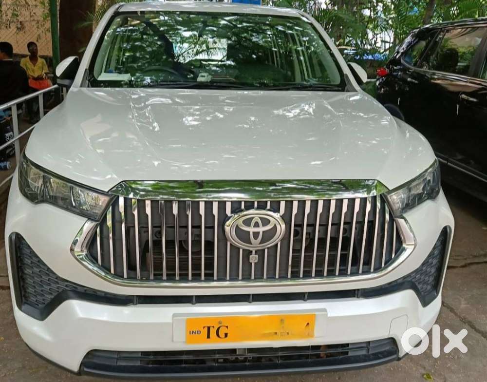 Toyota Innova Hycross 2.0 Gx 8 Str, 2024, Petrol