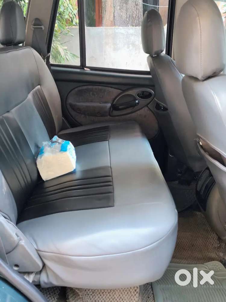 Mahindra Scorpio 2003
