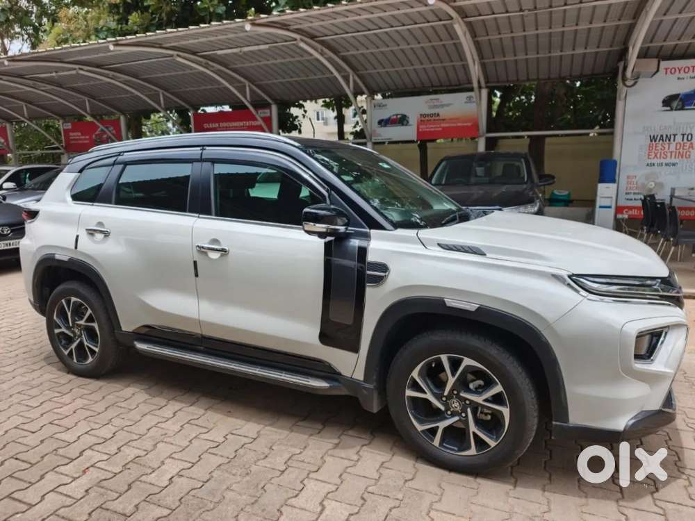 Toyota Urban Cruiser Hyryder 1.5 V Hybrid, 2025, Petrol