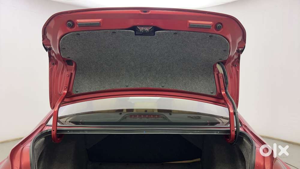 Honda City 1.5 Zx I-vtec Mt, 2023, Petrol