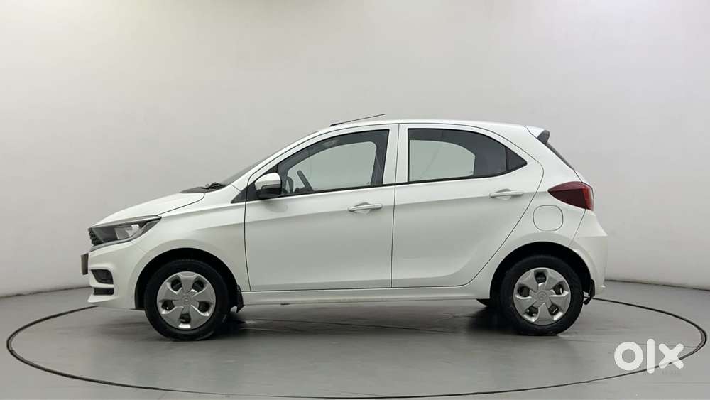 Tata Tiago 1.2 Revotron Xta, 2021, Petrol