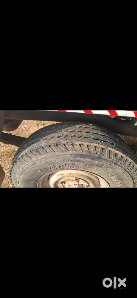 Force Motors Force One 2003