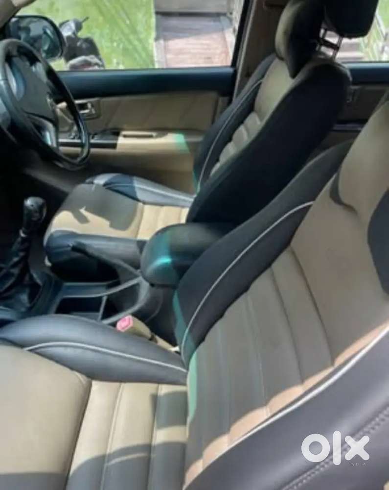 Low Km Driven Toyota Fortuner