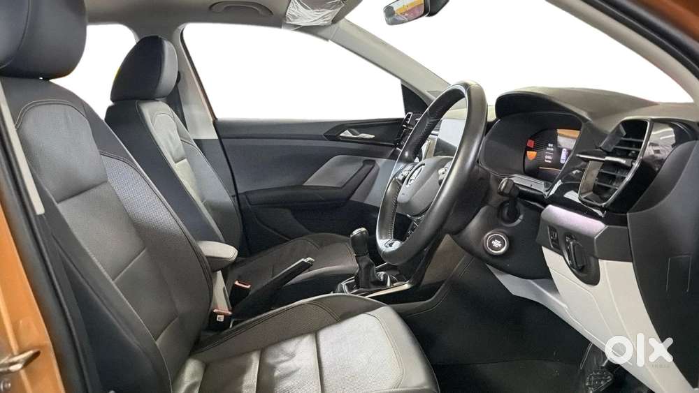 Skoda Kushaq 1.0 Tsi Style, 2022, Petrol
