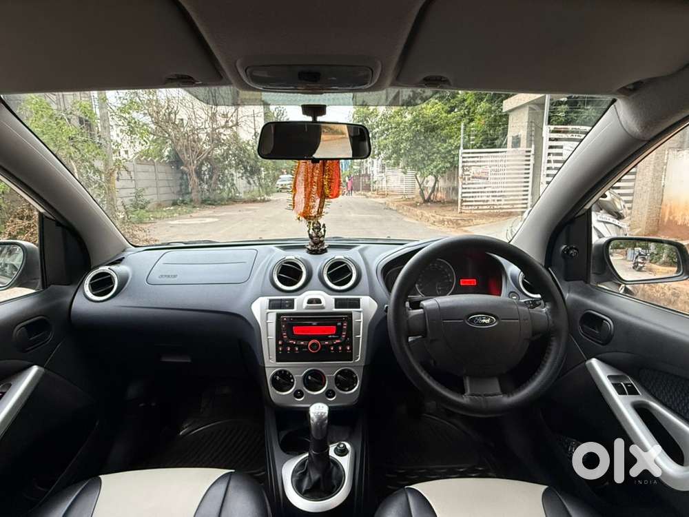 Ford Figo Petrol 2013