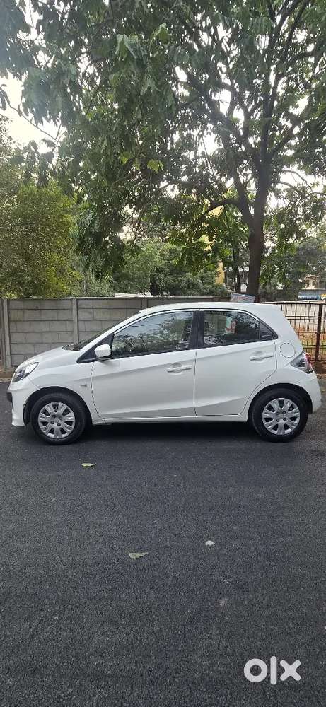 Honda Brio 2012 Petrol Well Maintained