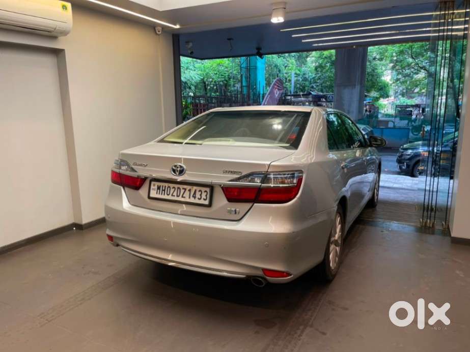 Toyota Camry Hybrid, 2015, Cng & Hybrids