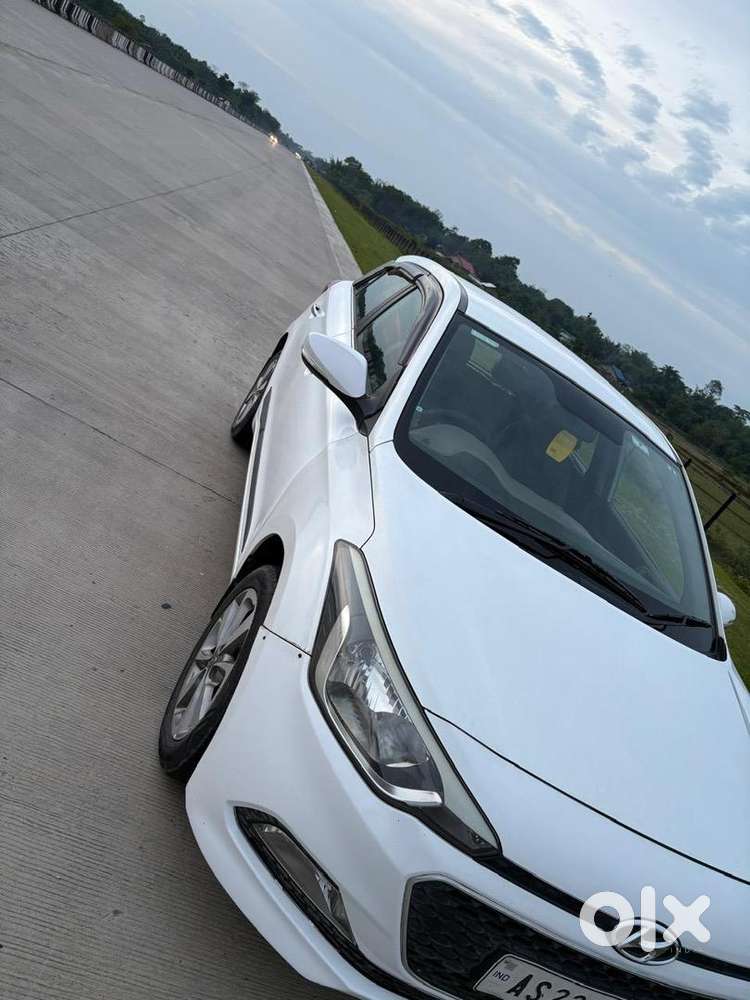 Hyundai Petrol Car 2015