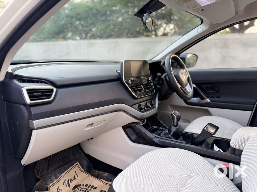 Tata Safari 2.0 Kryotec Xm, 2023, Diesel