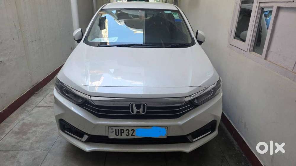 Honda Amaze 2nd Gen Vx Cvt White Color 2024 Model