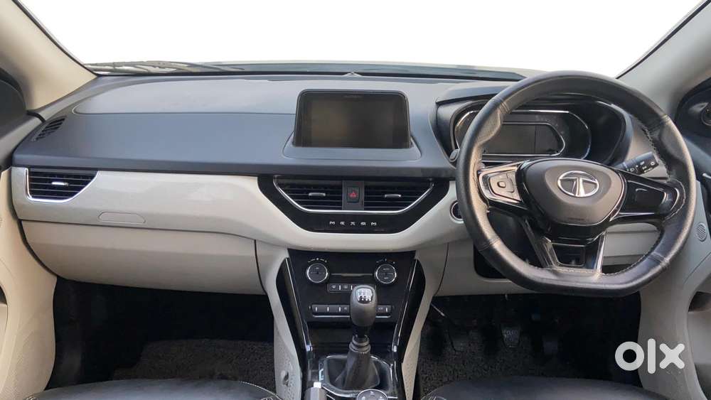 Tata Nexon 1.2 Revotron Xz Plus, 2023, Petrol