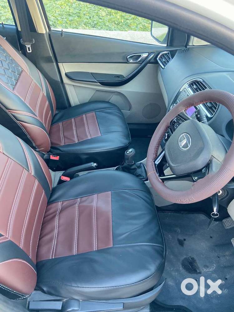 Excellent Condition , Skrecth Less