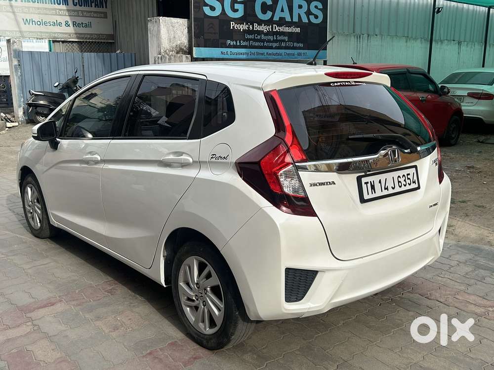 Honda Jazz V Automatic, 2017, Petrol