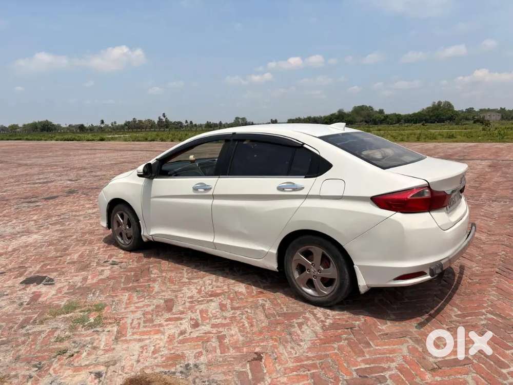 Honda City Diesel 25/km Average Well Maintained Car