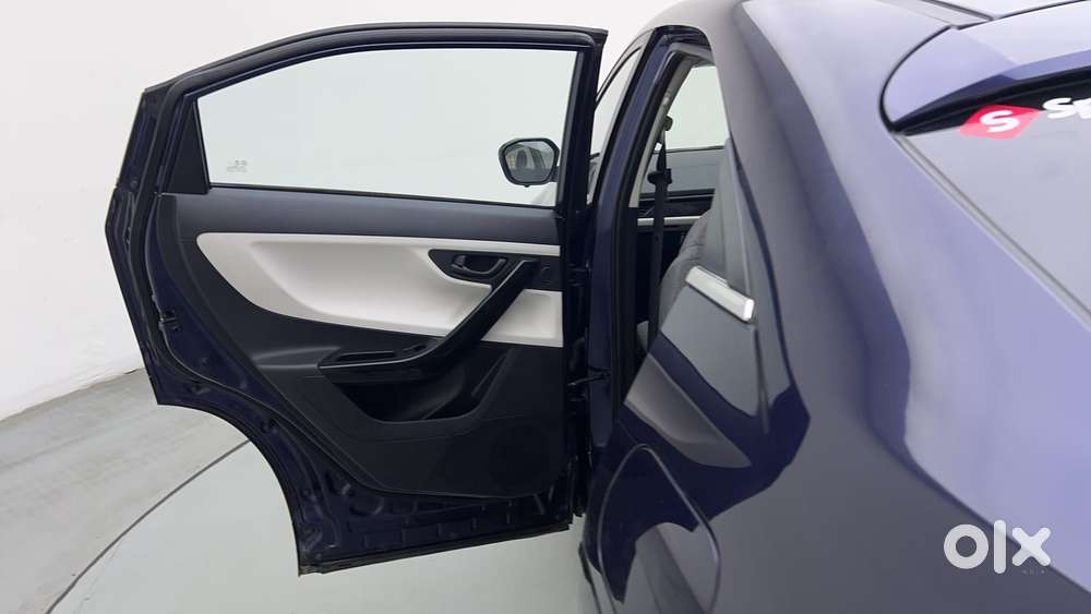 Tata Curvv Pure Plus S 1.2 Revotron Petrol 7dca, 2025, Petrol
